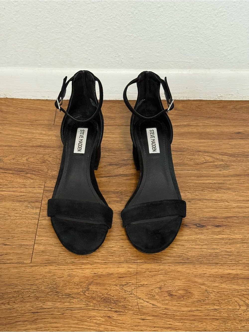 Steve Madden Irenee Black Suede Block Heel Sandals Size 7M Ankle Strap - Picture 5 of 6